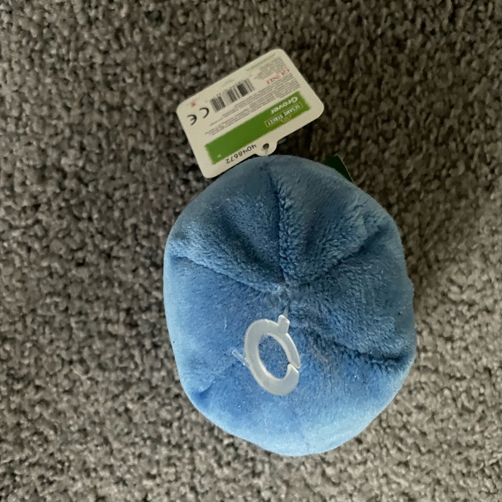 Grover bean bag toy - Picture 2 of 4